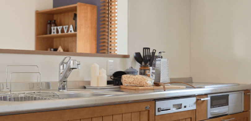 HYVA AND STYLEのキッチンダイニング