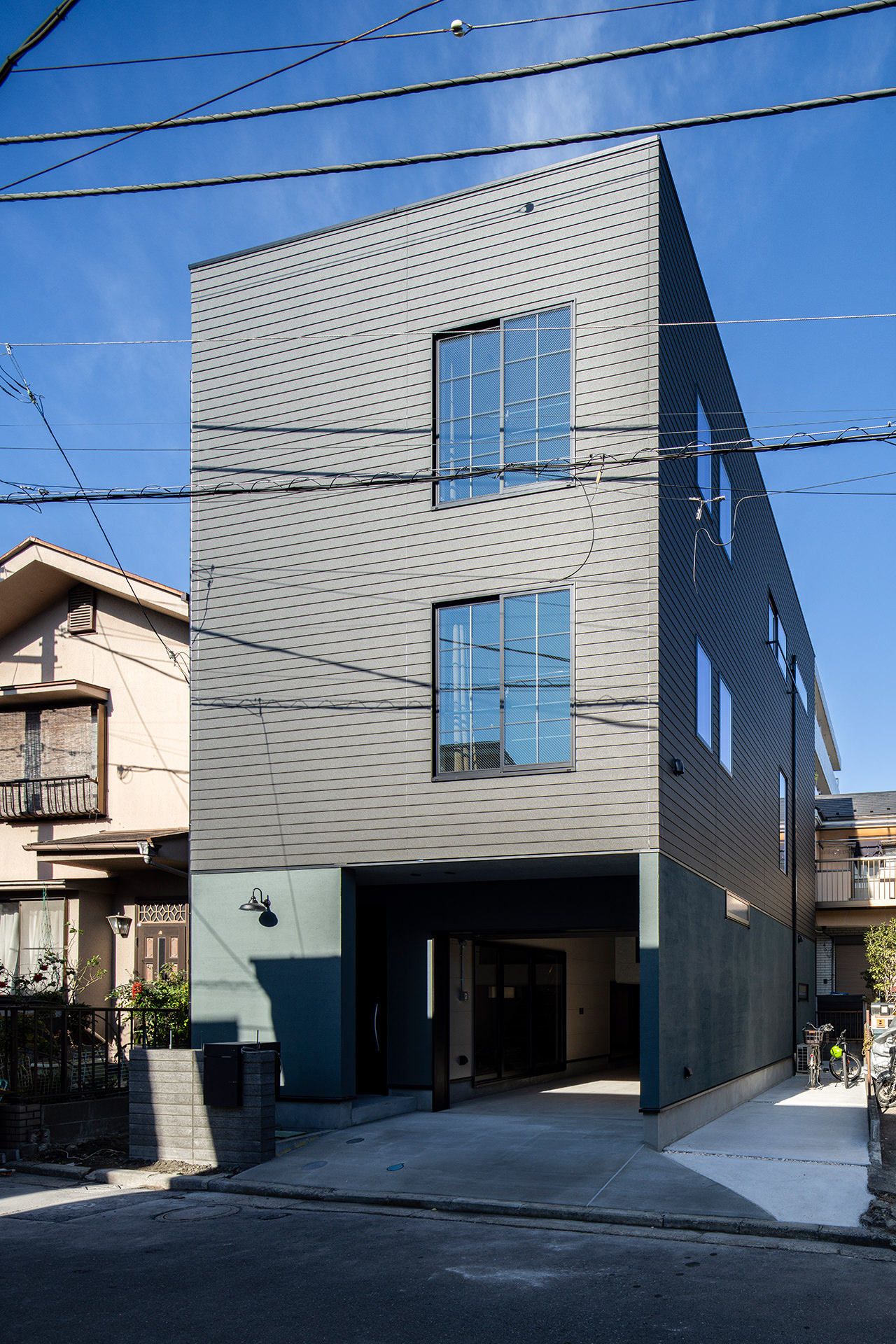 THE HOUSE GARAGE PROJECT　　ガレージと暮らす家（注文住宅）